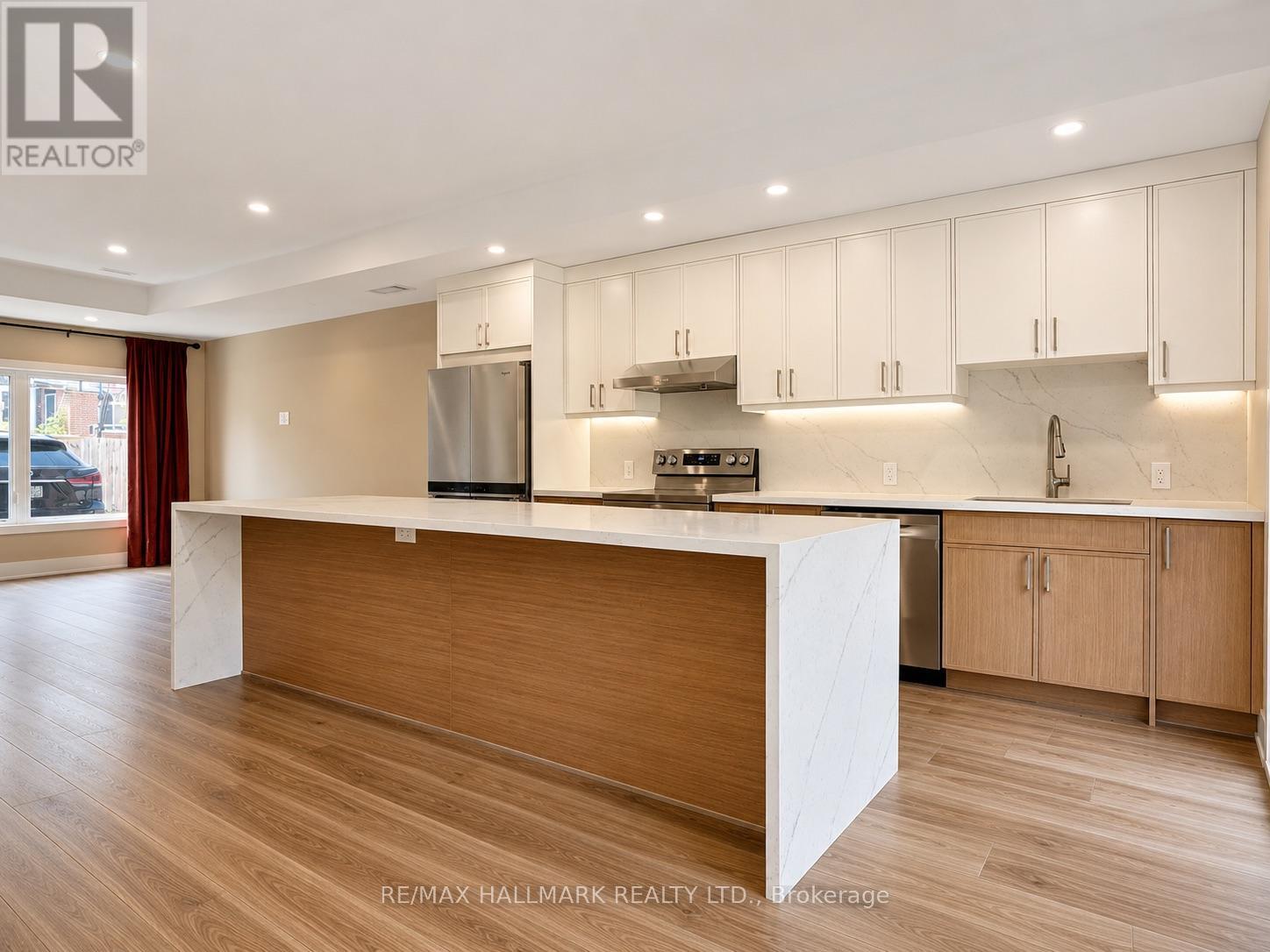 Unit L - 72 Jones Avenue, Toronto, Ontario  M4M 2Z8 - Photo 13 - E13632624