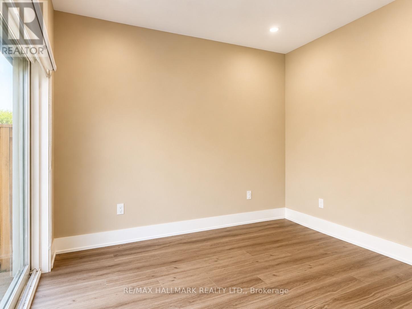 Unit L - 72 Jones Avenue, Toronto, Ontario  M4M 2Z8 - Photo 18 - E13632624