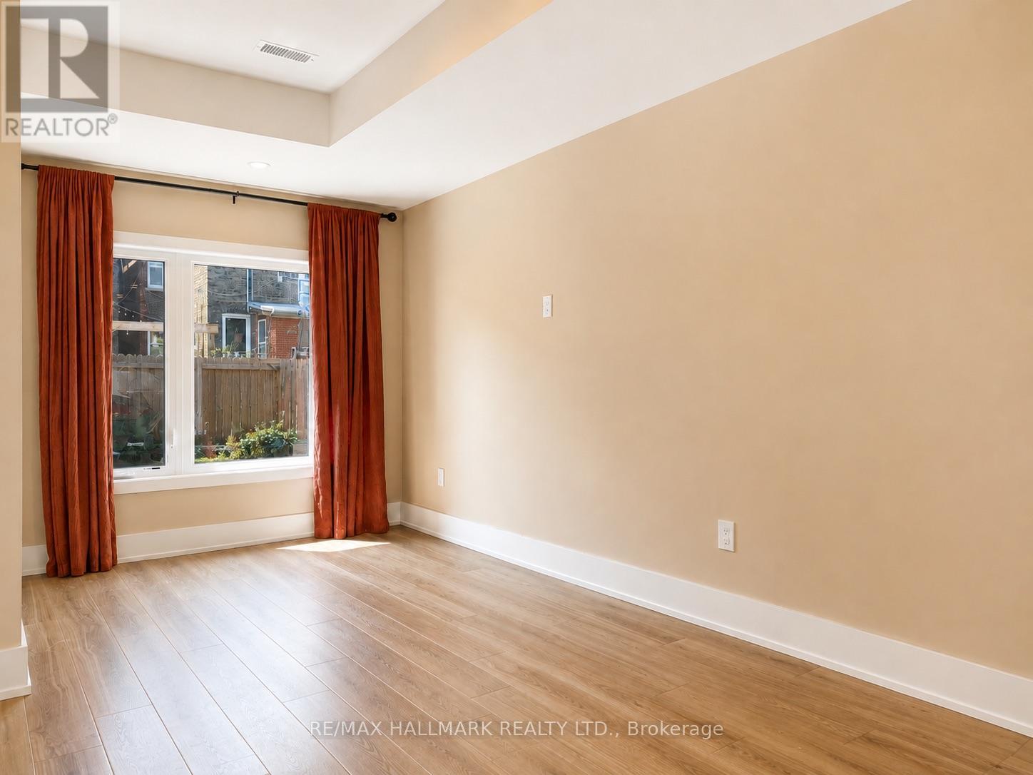 Unit L - 72 Jones Avenue, Toronto, Ontario  M4M 2Z8 - Photo 20 - E13632624