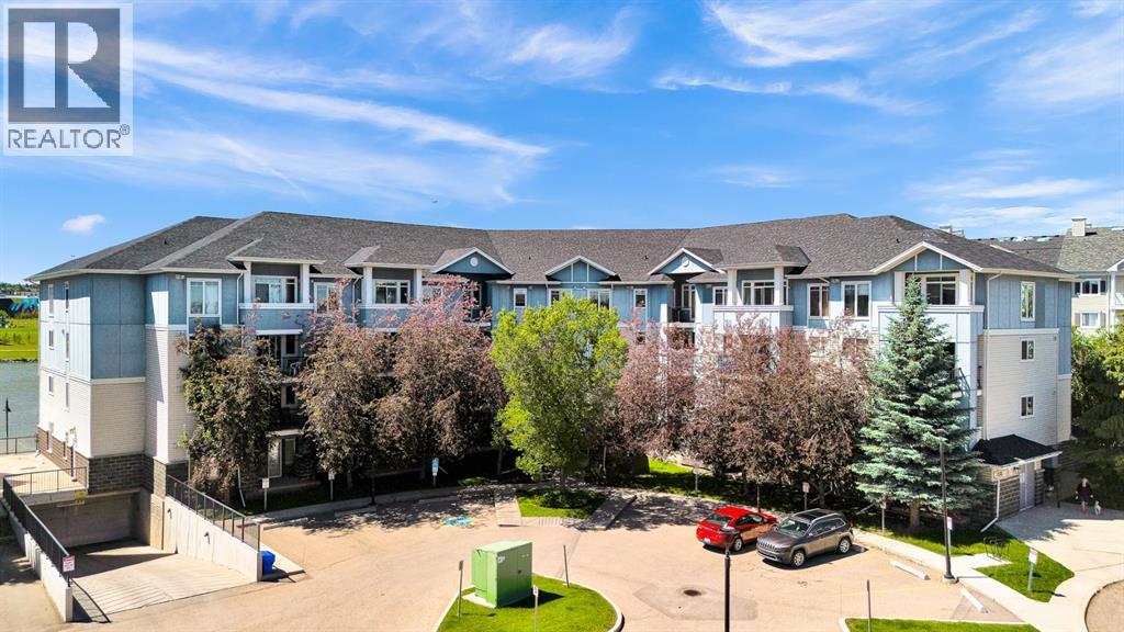408, 108 Country Village Circle NE, Calgary, Alberta  T3K 0E3 - Photo 3 - A2327328