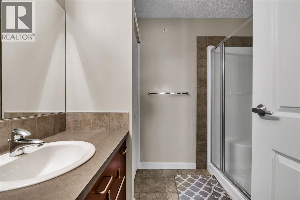 408, 108 Country Village Circle NE, Calgary, Alberta  T3K 0E3 - Photo 13 - A2327328