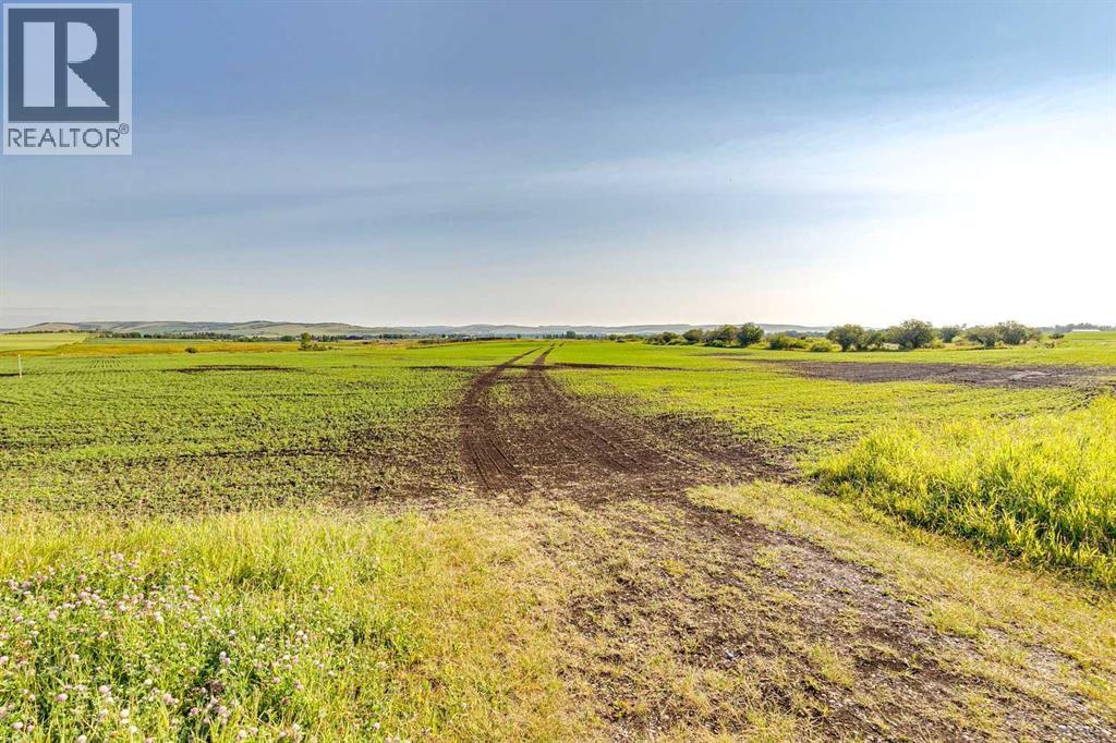 370 Ave W, Rural Foothills County, Alberta  T0L 0H0 - Photo 19 - A2331086