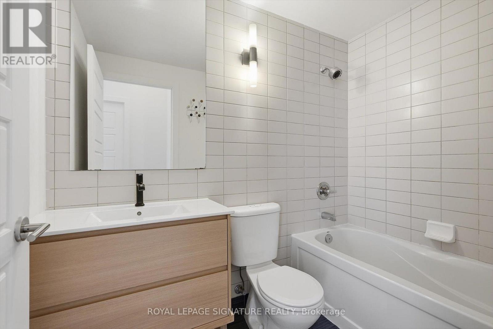 Ph7 - 28 Linden Street, Toronto, Ontario M4Y 0A4 - Photo 28 - C13615864
