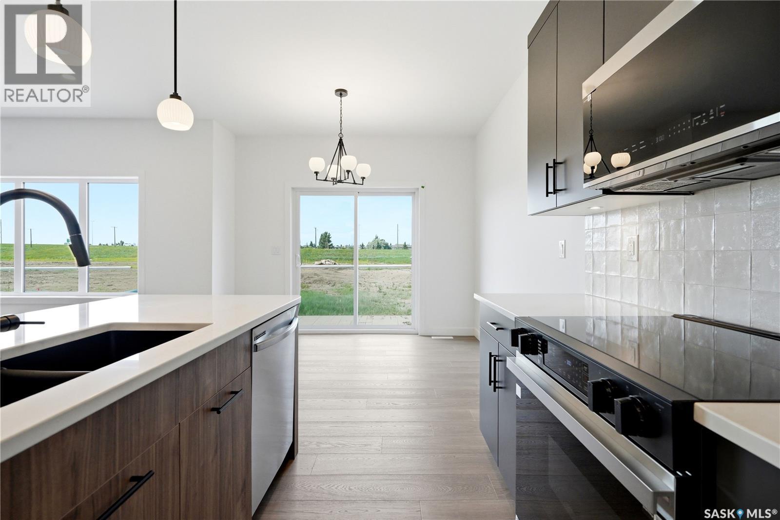255 Doran Way, Saskatoon, Saskatchewan  S7V 1Z3 - Photo 12 - SK043070