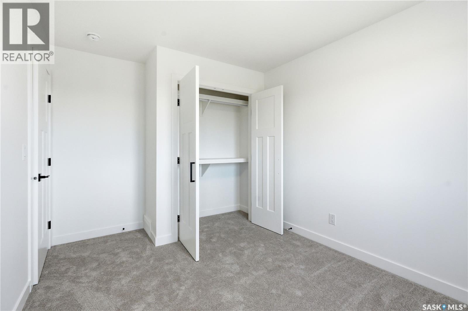 255 Doran Way, Saskatoon, Saskatchewan  S7V 1Z3 - Photo 37 - SK043070