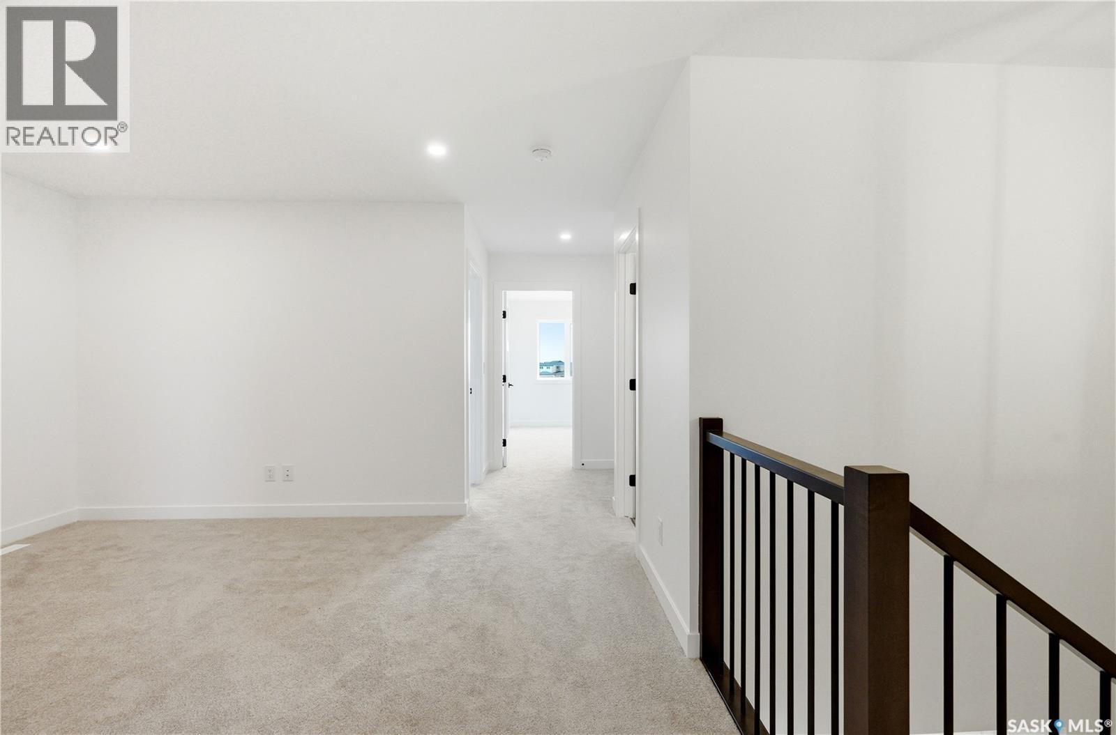 255 Doran Way, Saskatoon, Saskatchewan  S7V 1Z3 - Photo 38 - SK043070