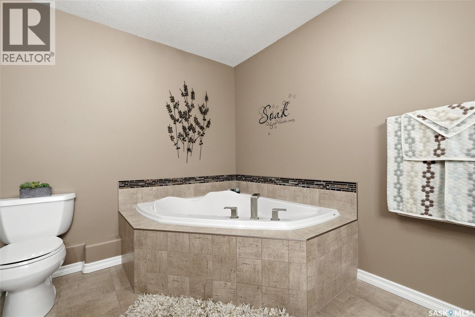 54 Qu'appelle Crescent, Balgonie, Saskatchewan  S0G 0E0 - Photo 48 - SK044314