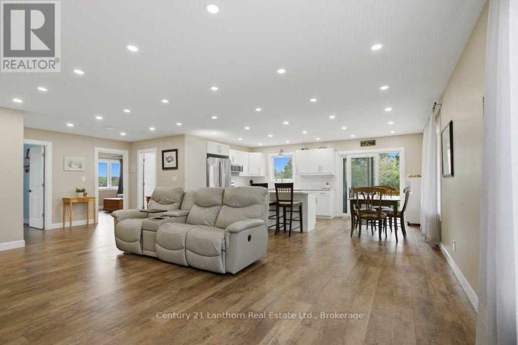 1467 County Road 19, Prince Edward County, Ontario  K0K 1T0 - Photo 12 - X13632710