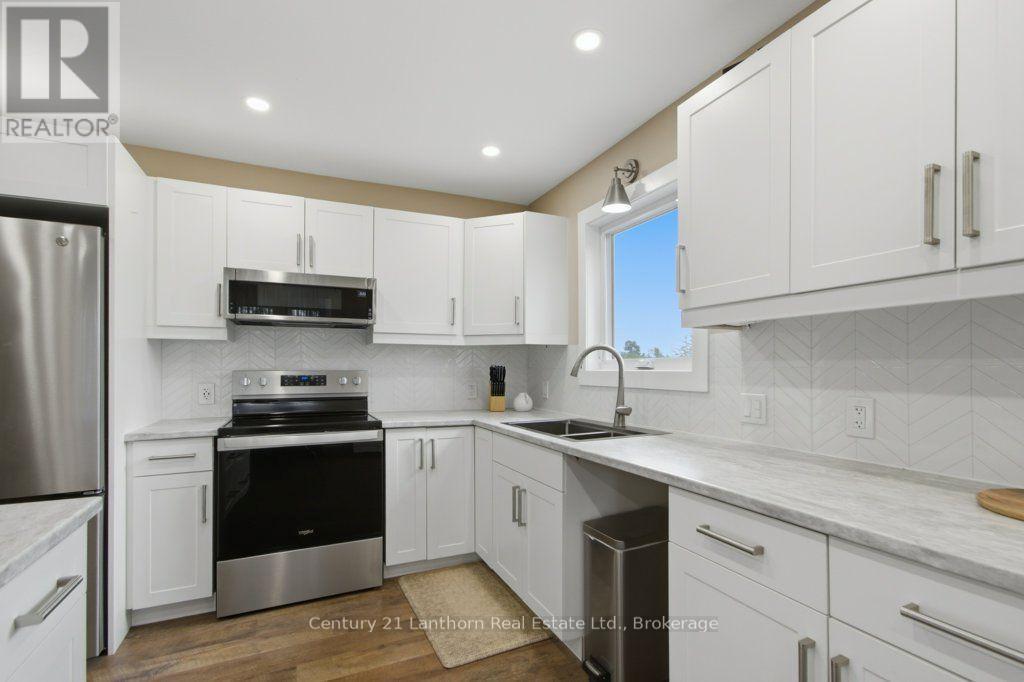 1467 County Road 19, Prince Edward County, Ontario  K0K 1T0 - Photo 15 - X13632710