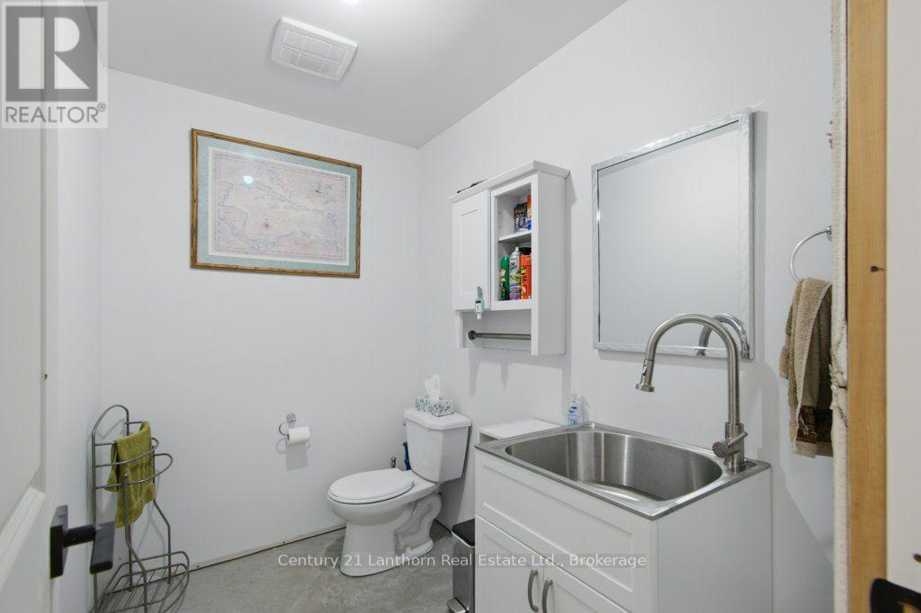 1467 County Road 19, Prince Edward County, Ontario  K0K 1T0 - Photo 36 - X13632710