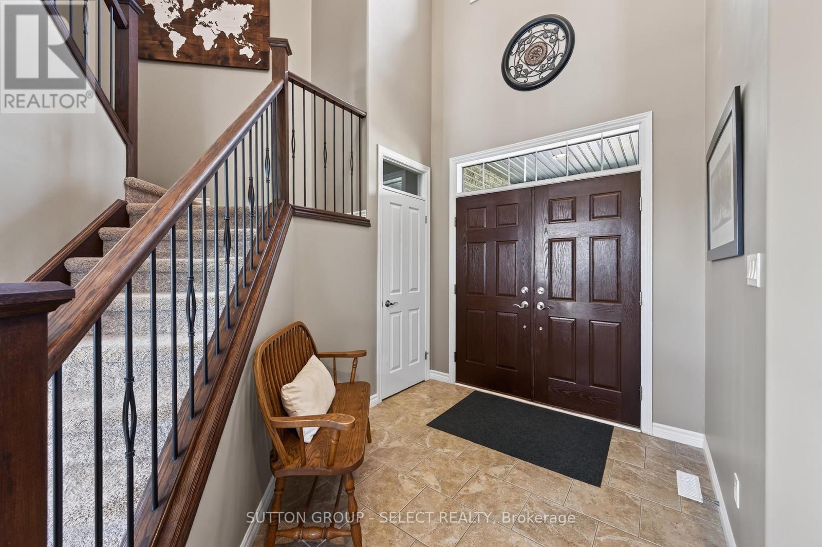 6 Ashwood Crescent, Middlesex Centre, Ontario  N0M 2A0 - Photo 2 - X13632746