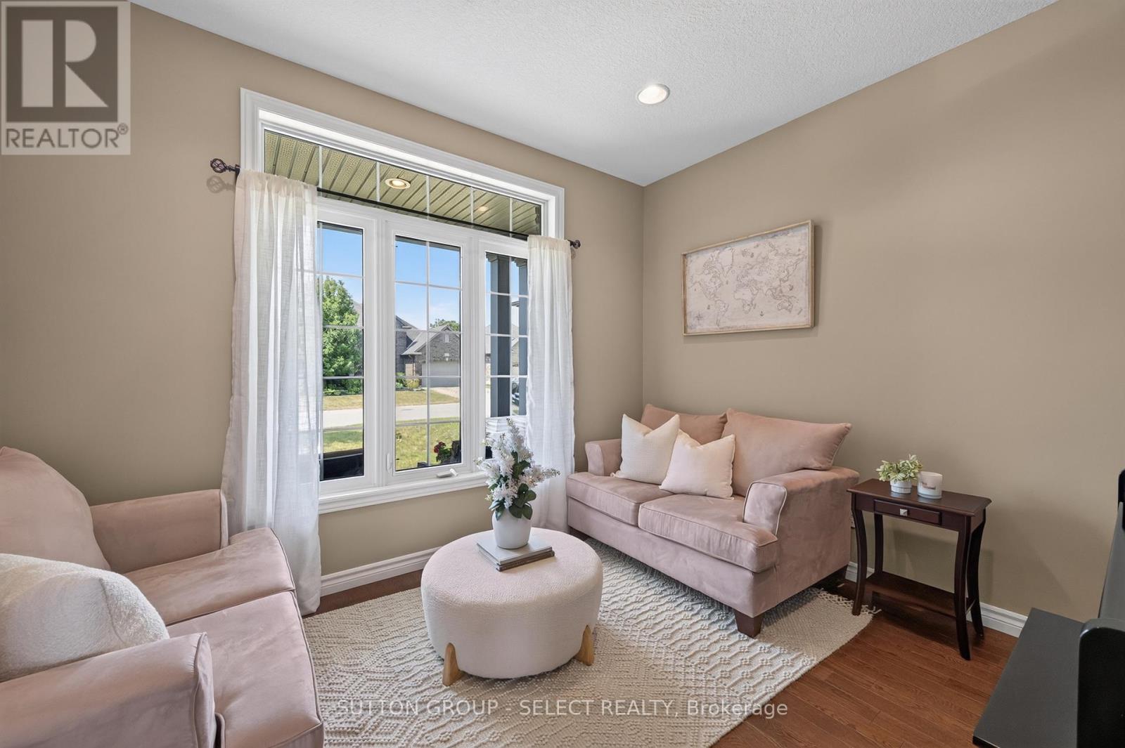 6 Ashwood Crescent, Middlesex Centre, Ontario  N0M 2A0 - Photo 4 - X13632746