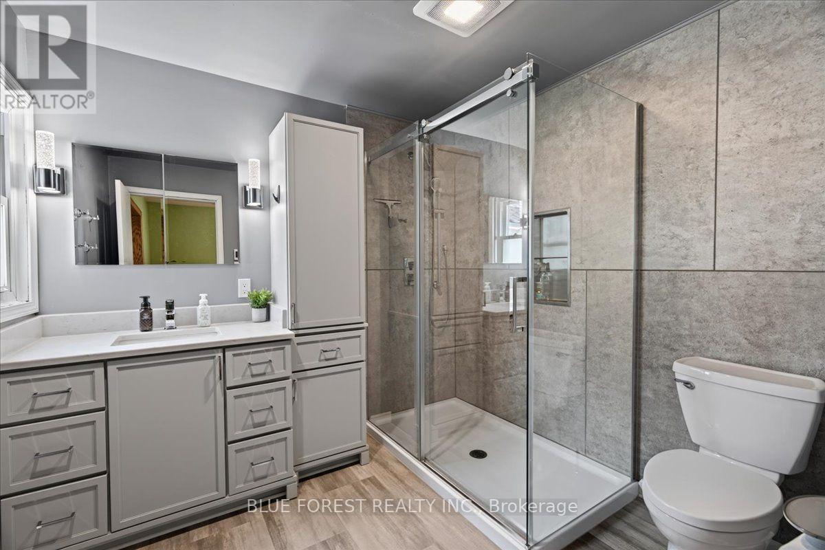 1881 Mary Street, Perth South (Blanshard), Ontario  N0K 1K0 - Photo 13 - X13632770
