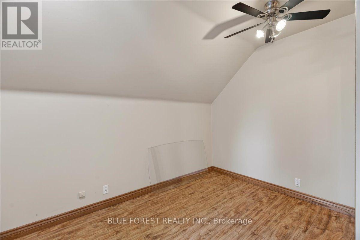 1881 Mary Street, Perth South (Blanshard), Ontario  N0K 1K0 - Photo 20 - X13632770