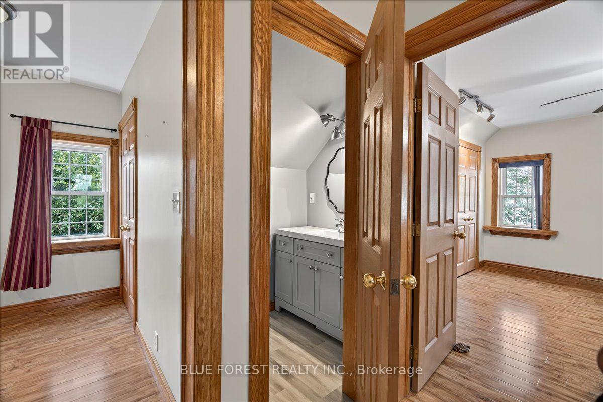 1881 Mary Street, Perth South (Blanshard), Ontario  N0K 1K0 - Photo 25 - X13632770