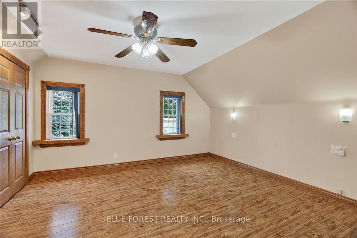 1881 Mary Street, Perth South (Blanshard), Ontario  N0K 1K0 - Photo 27 - X13632770