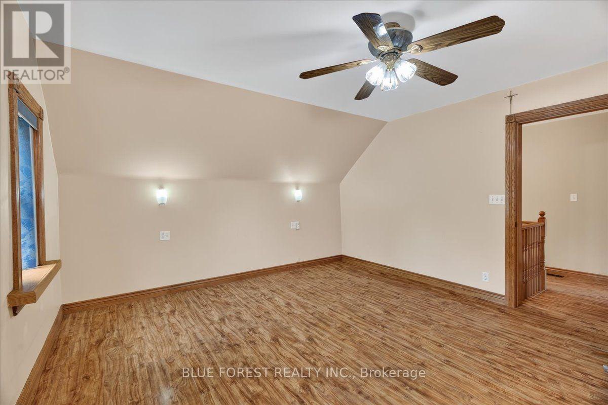 1881 Mary Street, Perth South (Blanshard), Ontario  N0K 1K0 - Photo 29 - X13632770