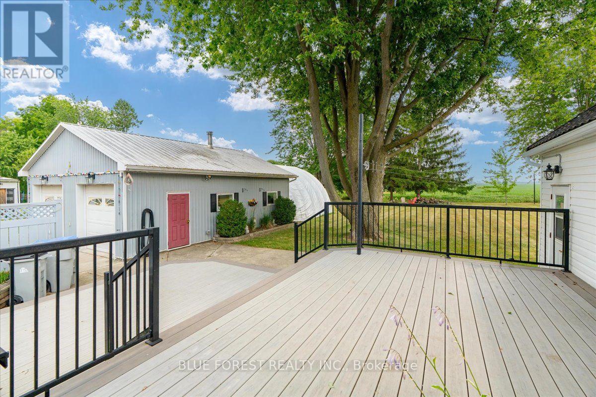 1881 Mary Street, Perth South (Blanshard), Ontario  N0K 1K0 - Photo 35 - X13632770
