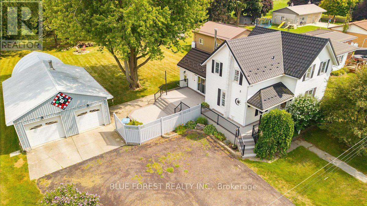 1881 Mary Street, Perth South (Blanshard), Ontario  N0K 1K0 - Photo 47 - X13632770