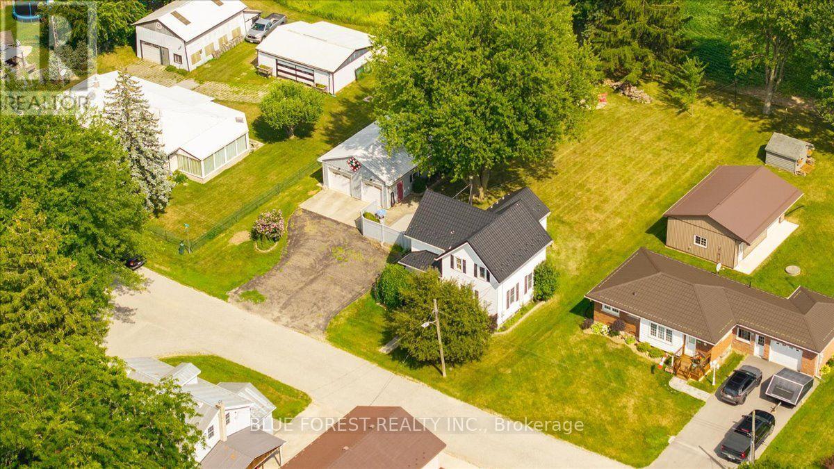 1881 Mary Street, Perth South (Blanshard), Ontario  N0K 1K0 - Photo 49 - X13632770