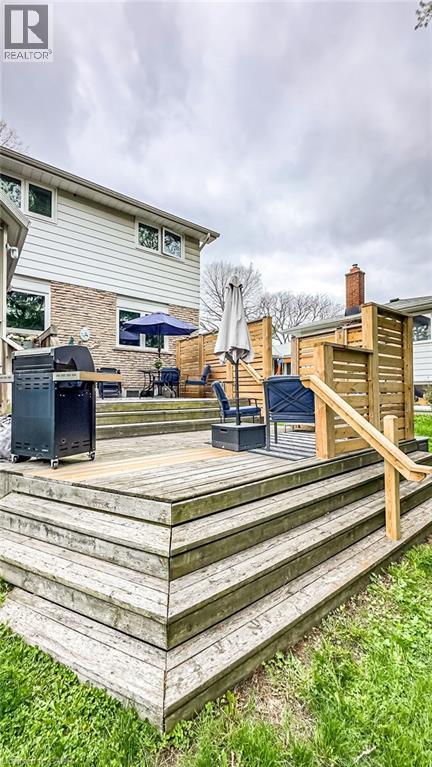 19 Chateau Court, Hamilton, Ontario  L9C 5P3 - Photo 36 - 40830639