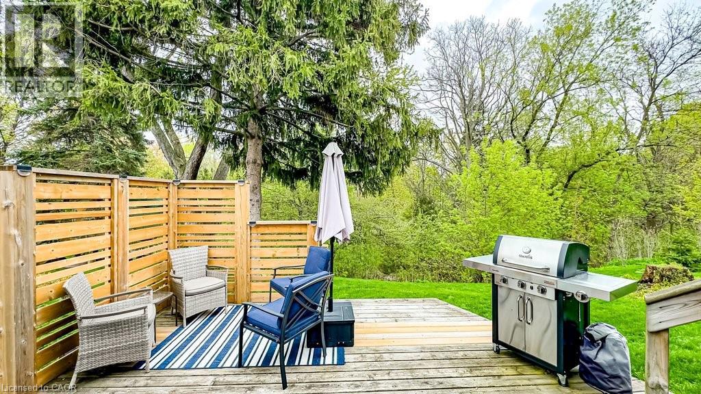 19 Chateau Court, Hamilton, Ontario  L9C 5P3 - Photo 40 - 40830639