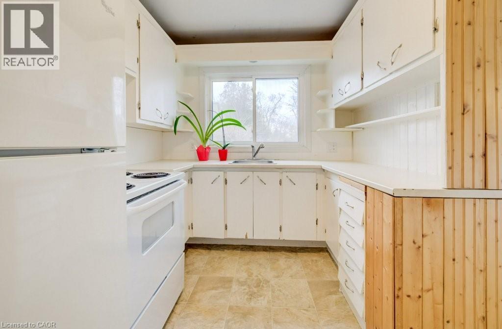 151 Franklin Street N, Kitchener, Ontario  N2A 1Y3 - Photo 12 - 40837135
