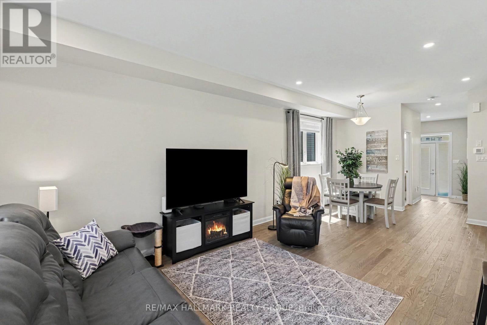 715 Sebastian Street, Ottawa, Ontario  K4A 5L1 - Photo 13 - X13632674