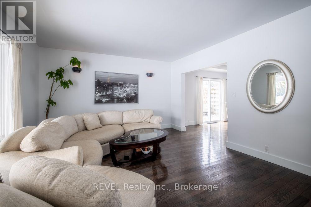 3852 Highland Drive, Fort Erie (Ridgeway), Ontario  L0S 1N0 - Photo 5 - X13632776
