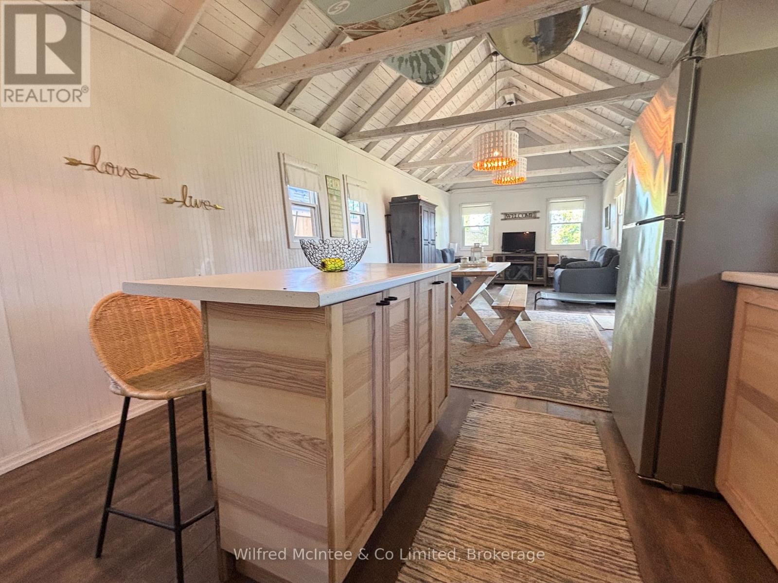 105 5th Avenue S, Native Leased Lands, Ontario  N0H 2L0 - Photo 10 - X13466920