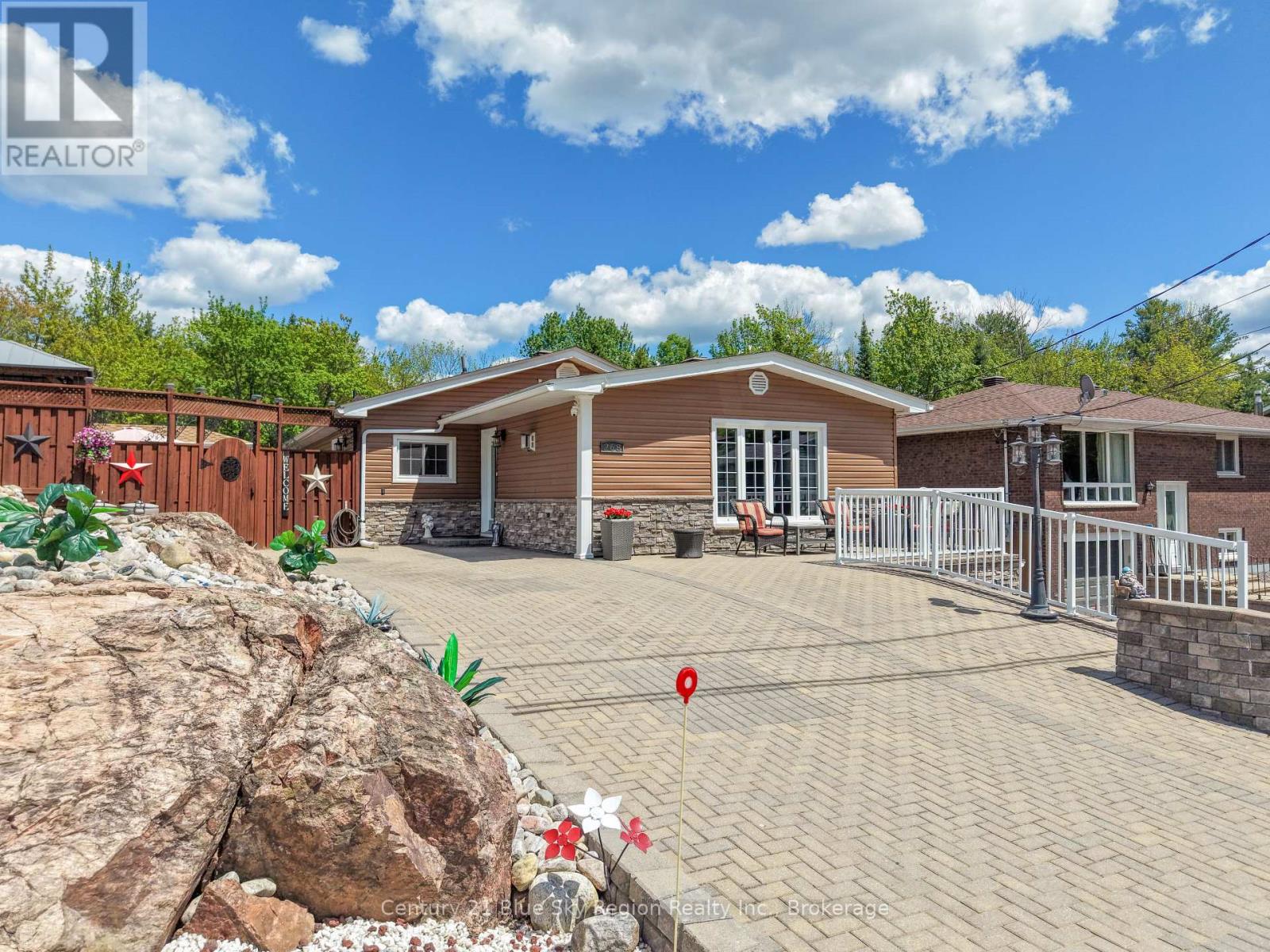 268 KING STREET, Callander, Ontario