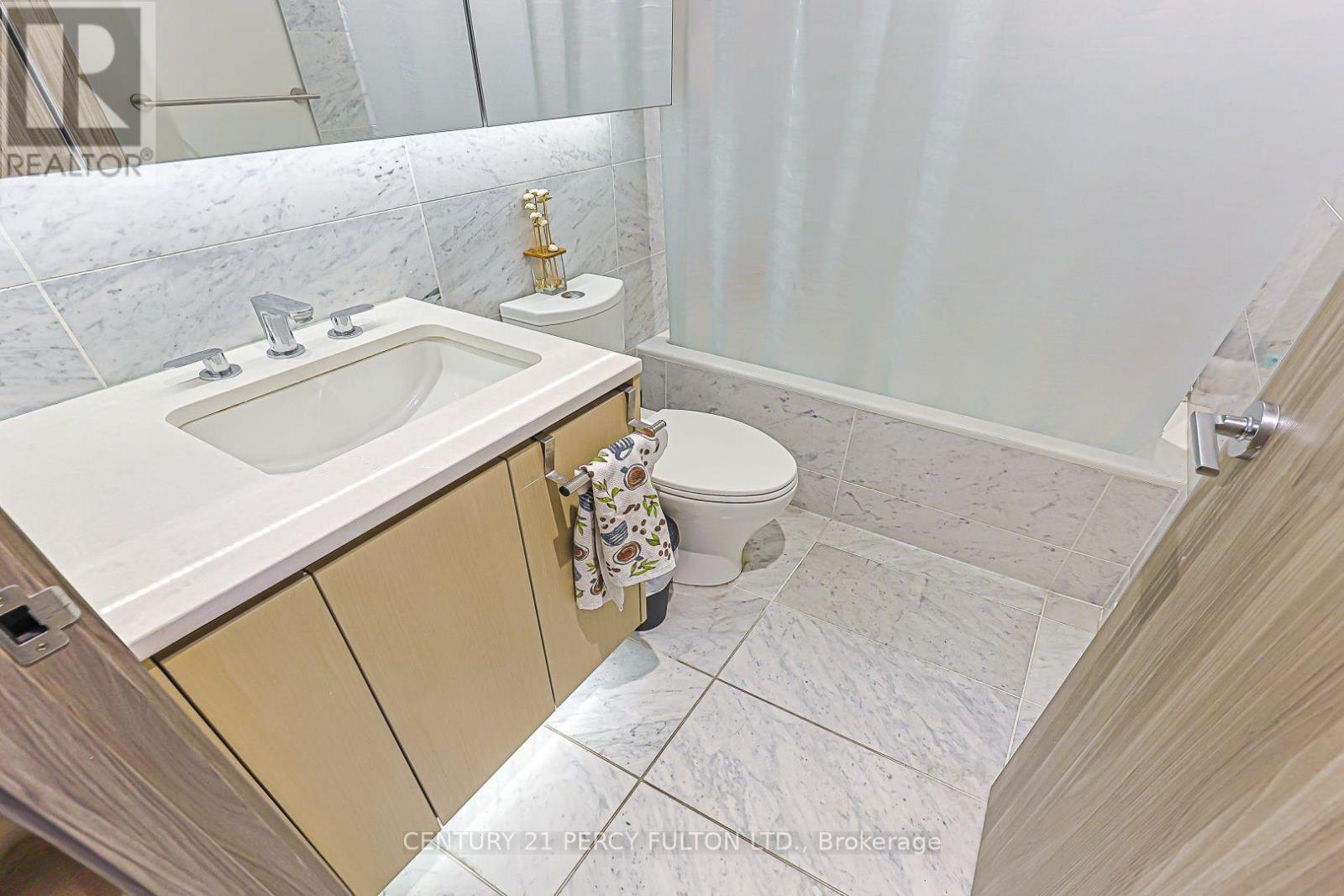 2207 - 95 Mcmahon Drive, Toronto, Ontario  M2K 0H2 - Photo 19 - C13632656