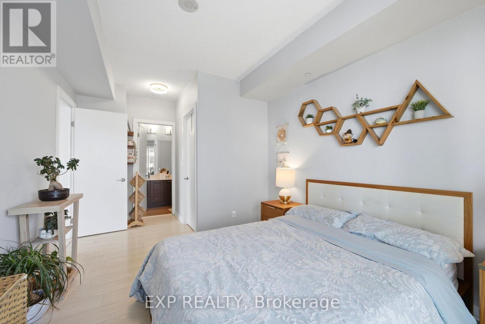 Lph07 - 20 Bruyeres Mews, Toronto, Ontario M5V 0G8 - Photo 23 - C13632738