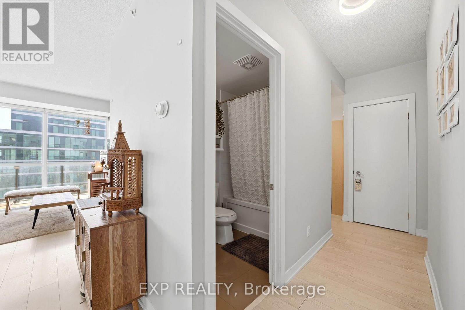 Lph07 - 20 Bruyeres Mews, Toronto, Ontario M5V 0G8 - Photo 32 - C13632738