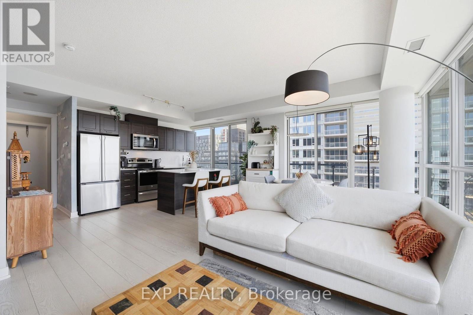 Lph07 - 20 Bruyeres Mews, Toronto, Ontario M5V 0G8 - Photo 4 - C13632738