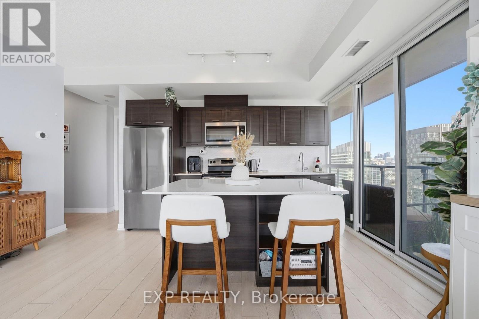 Lph07 - 20 Bruyeres Mews, Toronto, Ontario M5V 0G8 - Photo 6 - C13632738