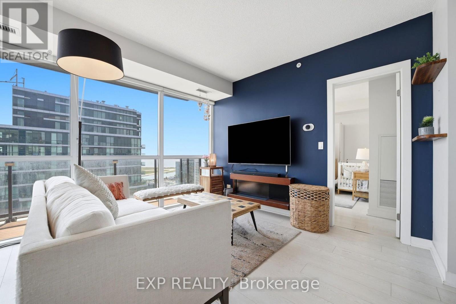 Lph07 - 20 Bruyeres Mews, Toronto, Ontario M5V 0G8 - Photo 8 - C13632738