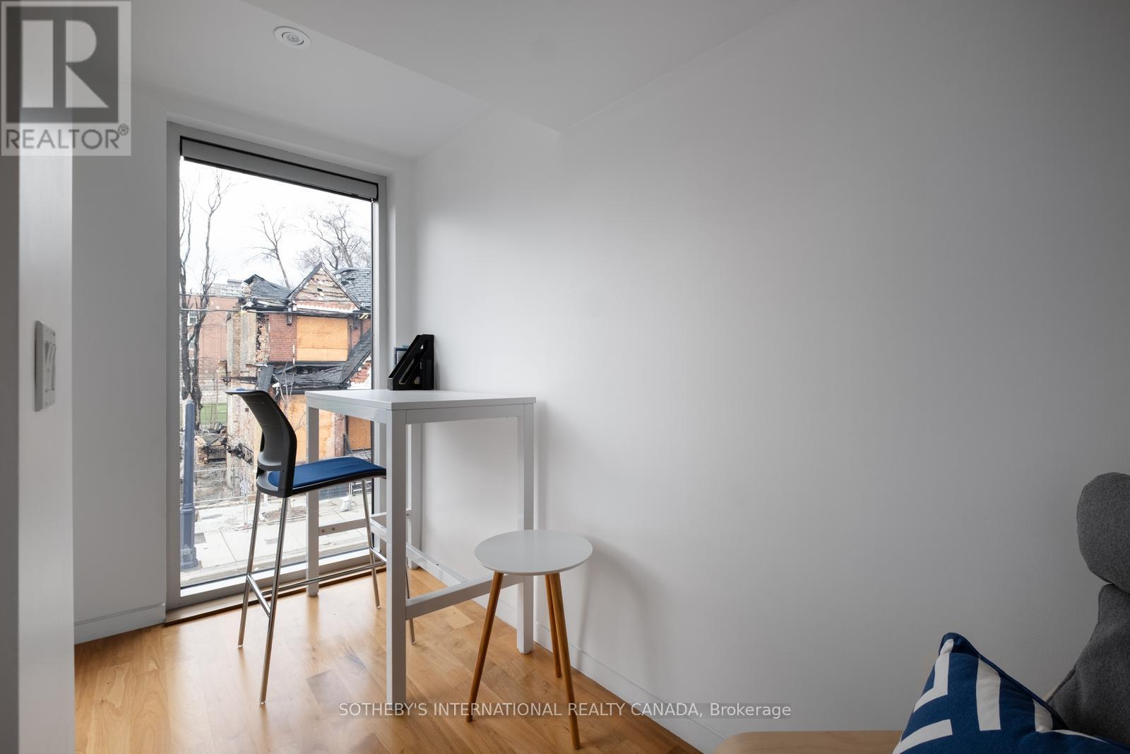 Second Floor - 101 Scollard Street, Toronto, Ontario  M5R 1G4 - Photo 8 - C13632804