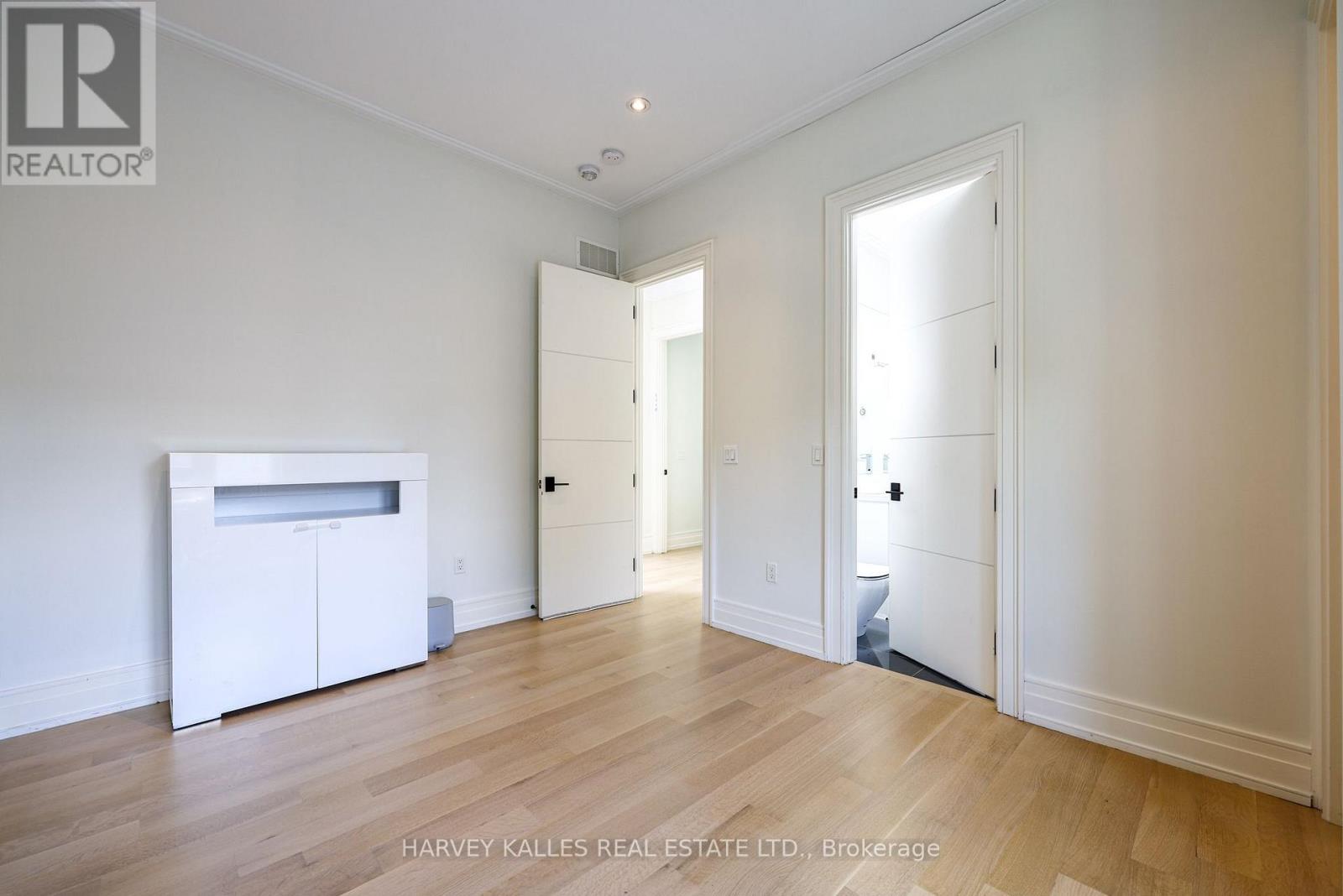 42 Carmichael Avenue, Toronto (Bedford Park-Nortown), Ontario  M5M 2W7 - Photo 38 - C13632810