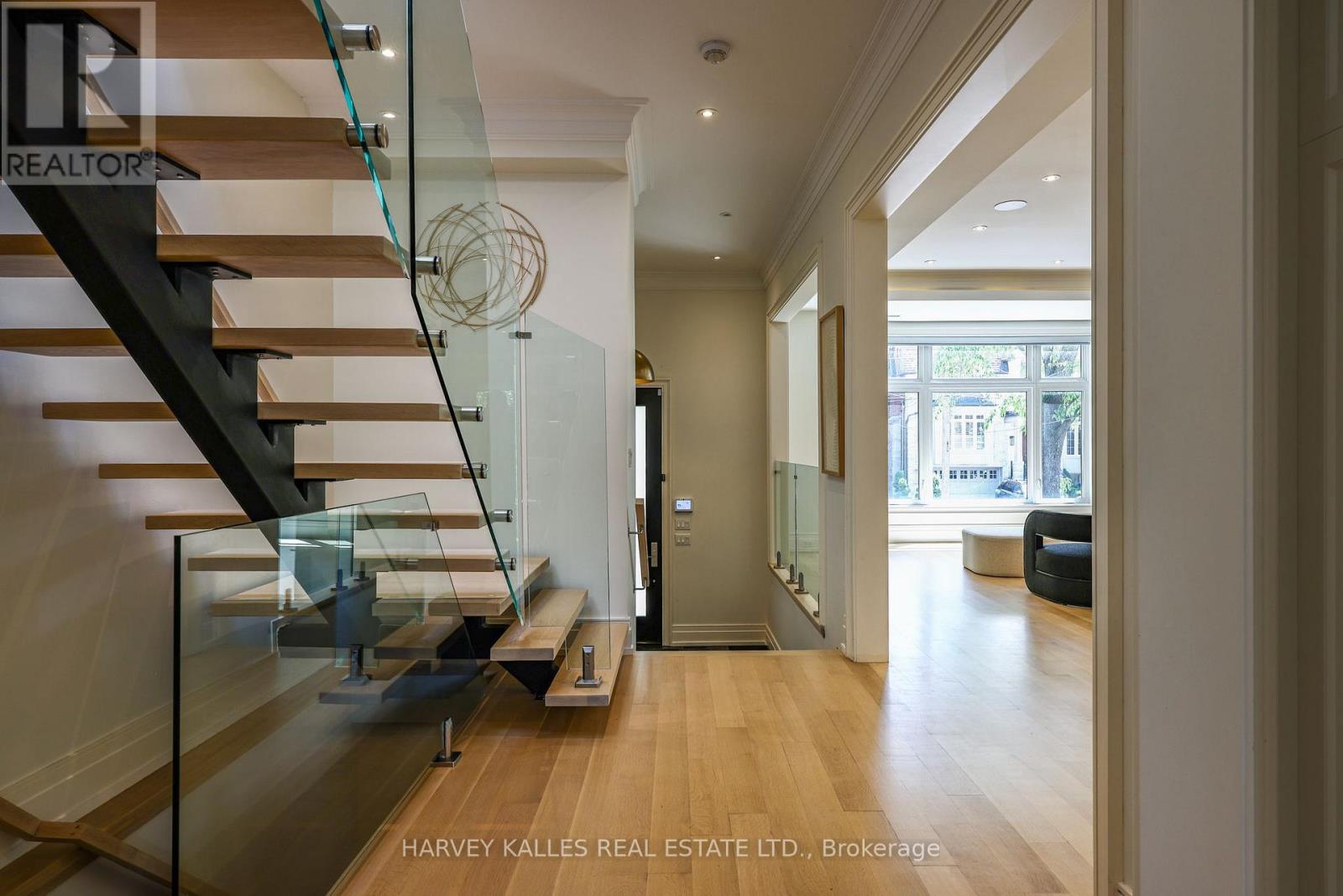 42 Carmichael Avenue, Toronto (Bedford Park-Nortown), Ontario  M5M 2W7 - Photo 40 - C13632810