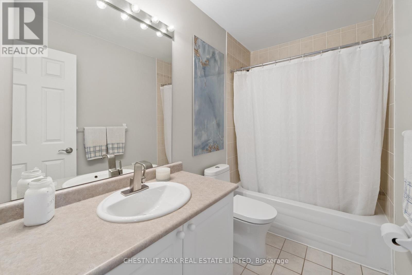 52 Bexley Crescent, Whitby, Ontario  L1M 2C6 - Photo 27 - E13632666