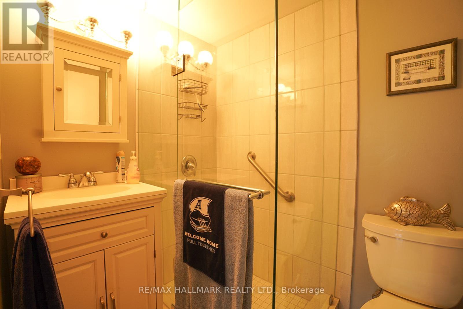 203 - 3734 St Clair Avenue E, Toronto, Ontario M1M 1T7 - Photo 11 - E13632684