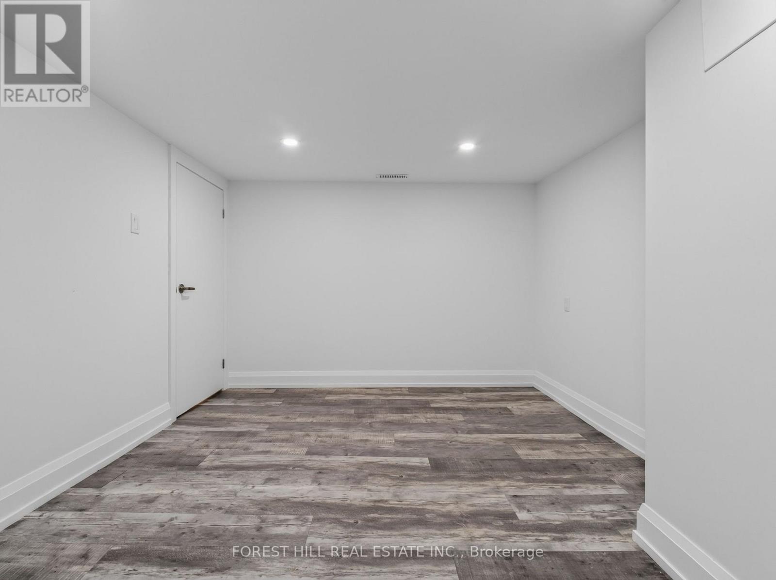 54 Chatham Avenue, Toronto, Ontario  M4J 1K6 - Photo 39 - E13632688