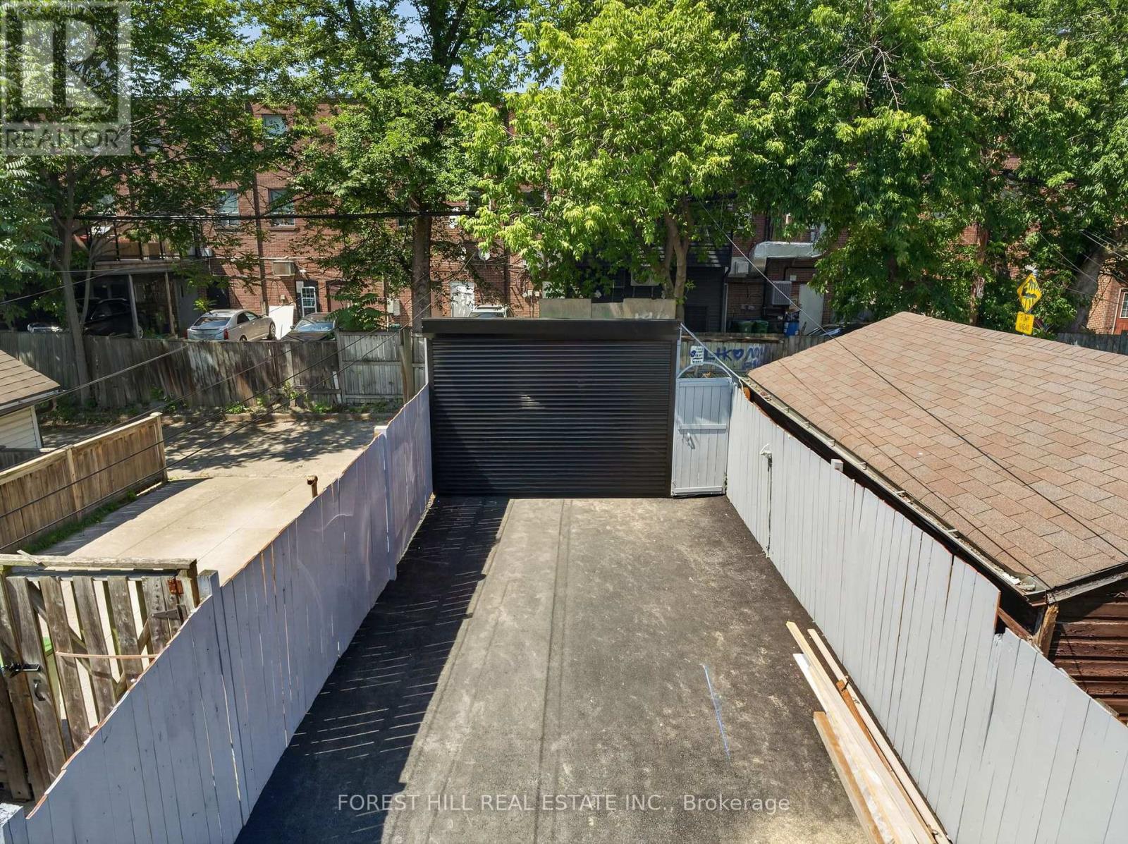 54 Chatham Avenue, Toronto, Ontario  M4J 1K6 - Photo 44 - E13632688