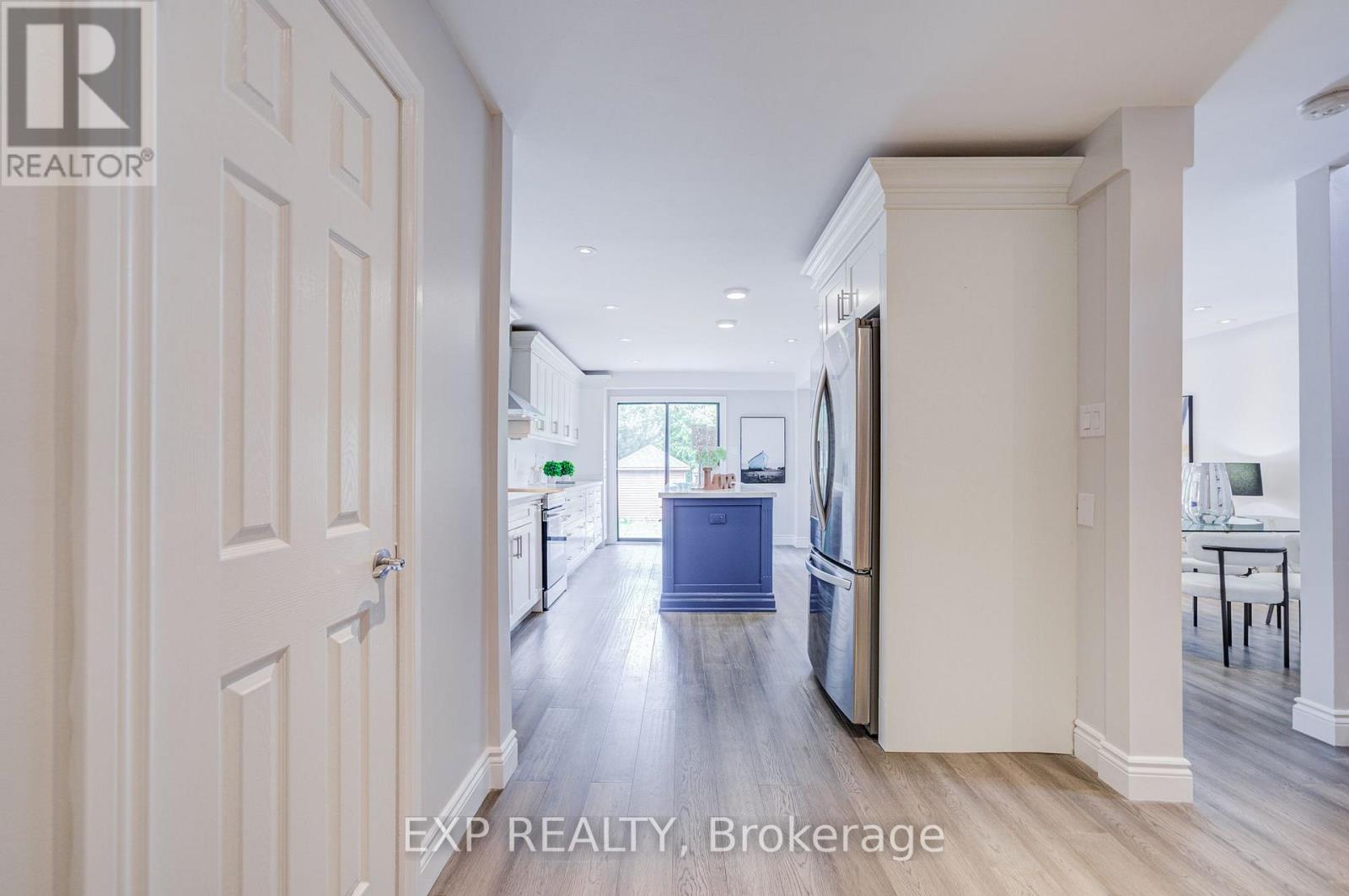 1132 Cedarcroft Crescent, Pickering, Ontario  L1X 1R8 - Photo 6 - E13632704