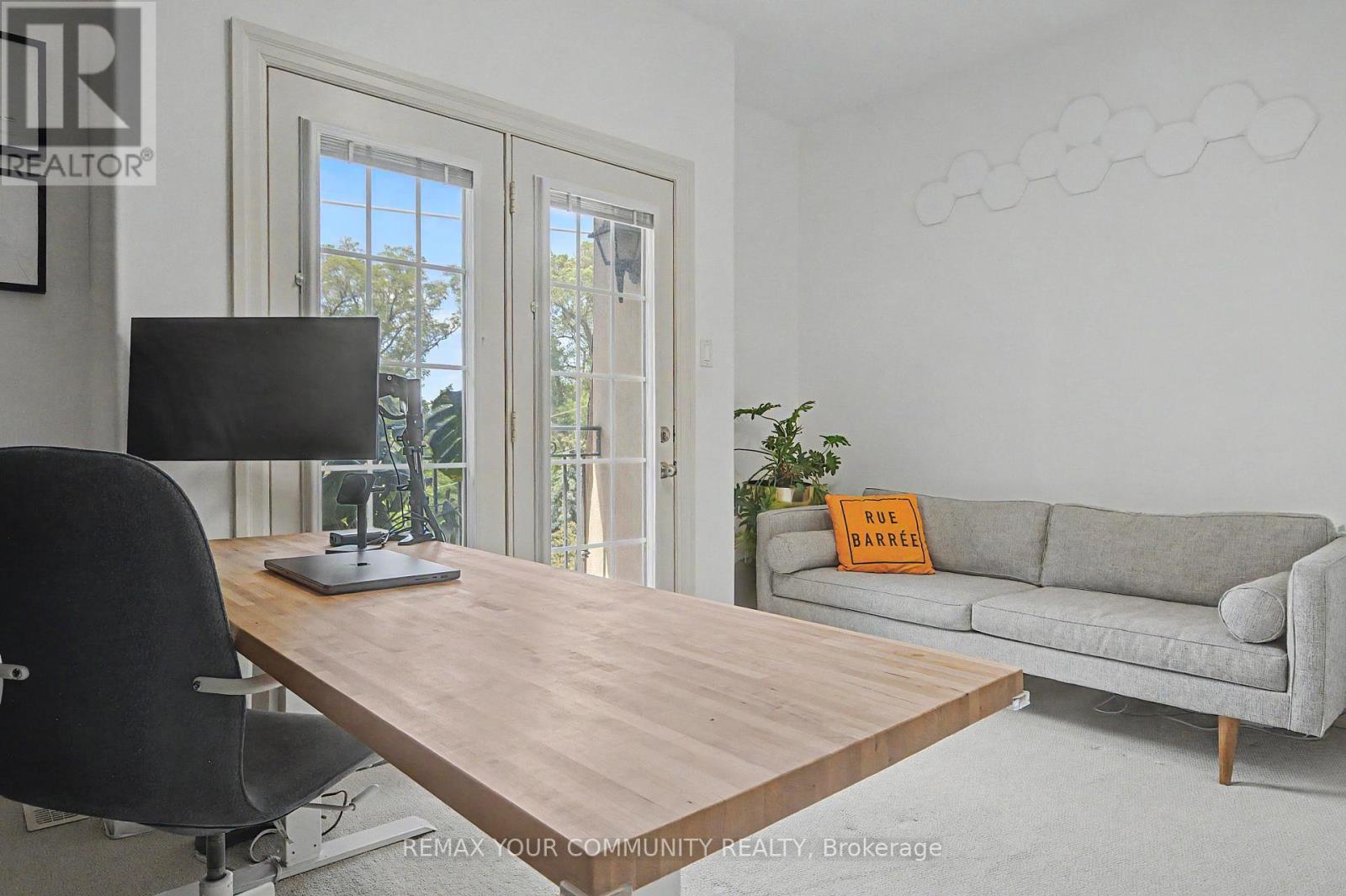 1079 Broadview Avenue, Toronto, Ontario  M4K 2S4 - Photo 24 - E13632754