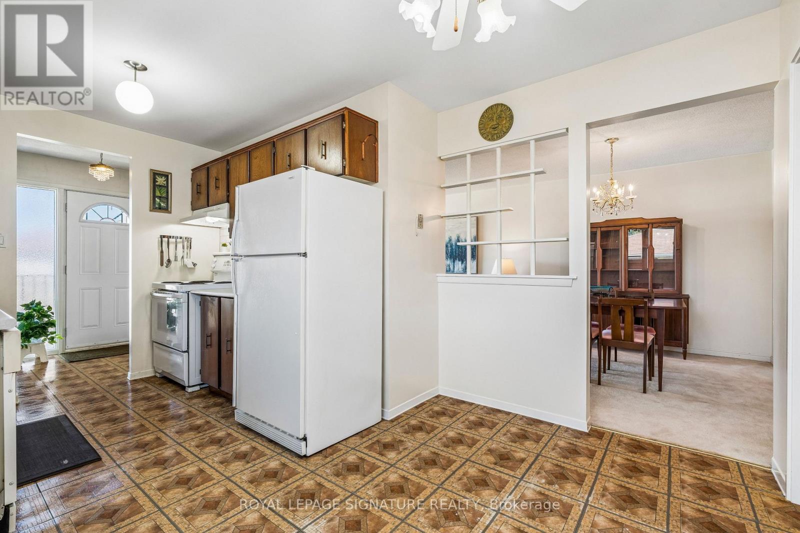171 Petworth Crescent, Toronto, Ontario  M1S 3M6 - Photo 4 - E13632822