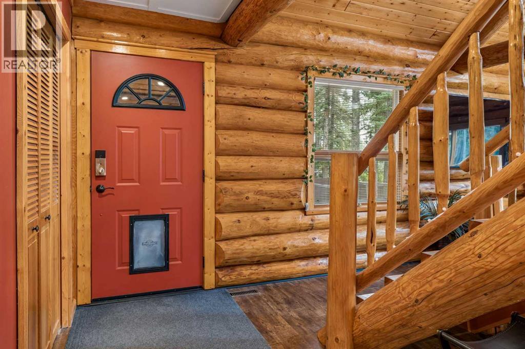 12 Yoho Tinda Road, Bragg Creek, Alberta  T0L 0K0 - Photo 6 - A2334134