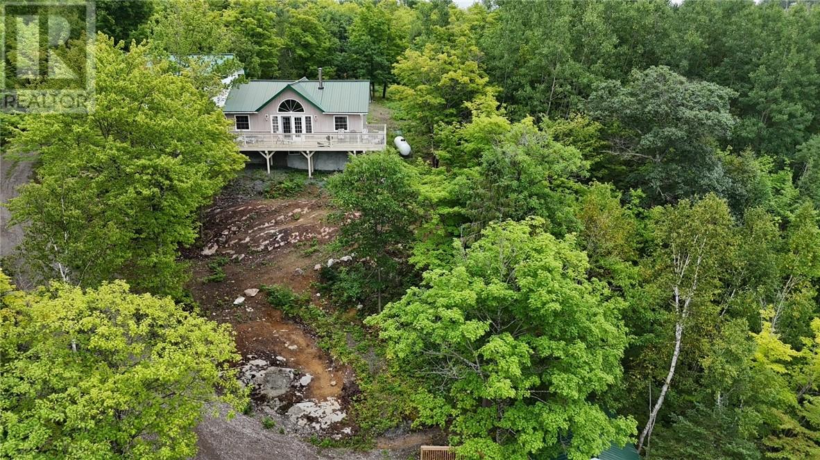 1183 B-1 Antonen, Webbwood, Ontario  P0P 2G0 - Photo 3 - 2129588