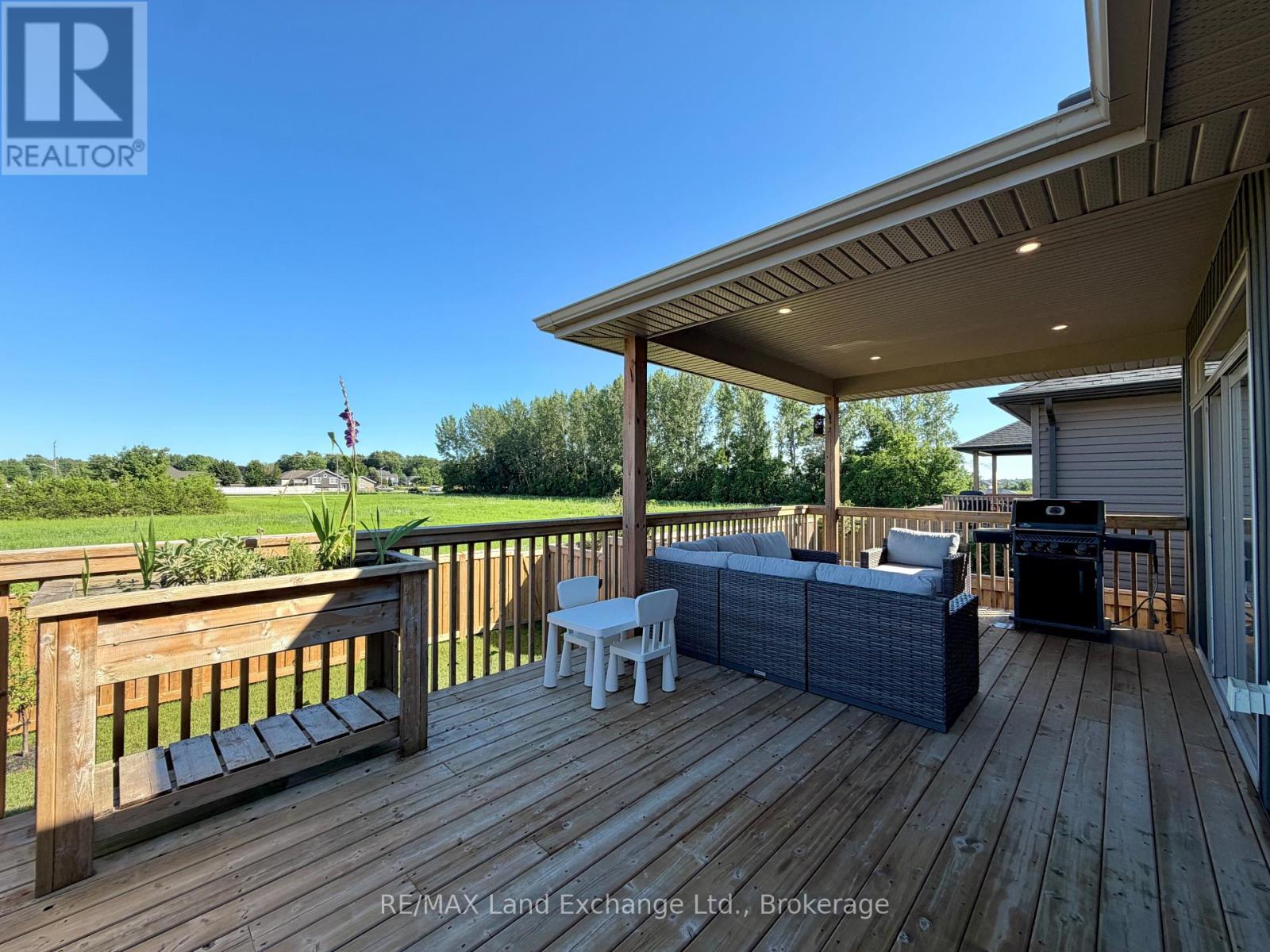 407 Ridge Street, Saugeen Shores, Ontario  N0H 2C3 - Photo 12 - X13632640